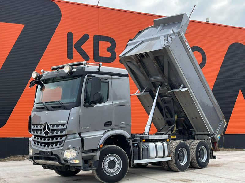 Mercedes-Benz Arocs 2658 6x4 RETARDER / FULL STEEL / BOX L=4633 mm - Самосвал: фото 2 Mercedes-Benz Arocs 2658 6x4 RETARDER / FULL STEEL / BOX L=4633 mm - Самосвал: фото 2