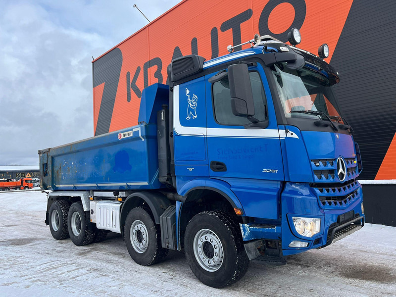 Mercedes-Benz Arocs 3251 8x4 RETARDER / FULL STEEL / BOX L=5571 mm - Самосвал: фото 4 Mercedes-Benz Arocs 3251 8x4 RETARDER / FULL STEEL / BOX L=5571 mm - Самосвал: фото 4