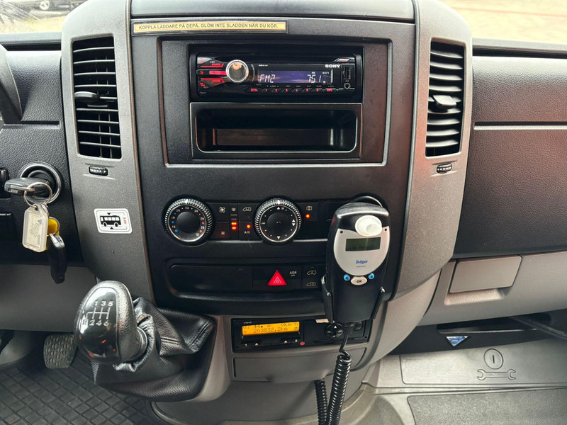 Микроавтобус, Пассажирский фургон Mercedes-Benz Sprinter 516 CDI 4x2 19+1 SEATS: фото 14