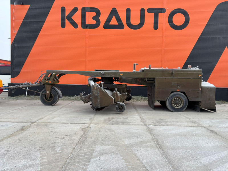 SCHÖRLING P17FV BROOM / BLOWER / 3053 HOURS - Подметально-уборочная машина: фото 3 SCHÖRLING P17FV BROOM / BLOWER / 3053 HOURS - Подметально-уборочная машина: фото 3