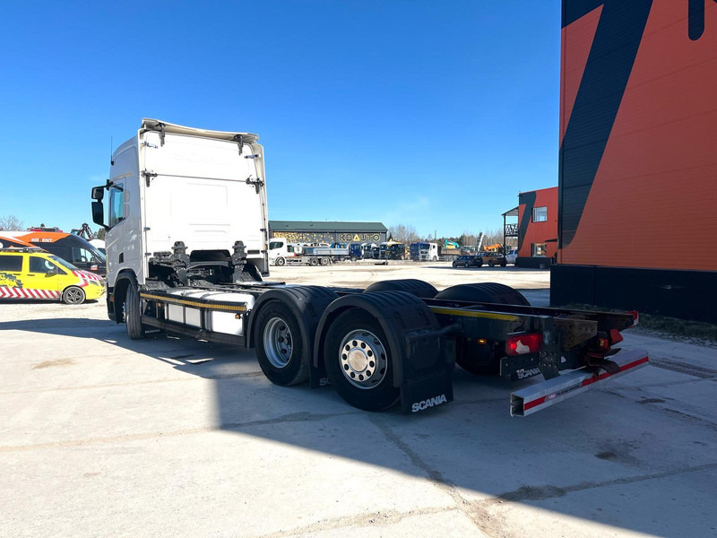 Грузовик-шасси Scania R 450 6x2*4 9 TON FRONT AXLE / RETARDER / CHASSIS L=7286 mm: фото 8