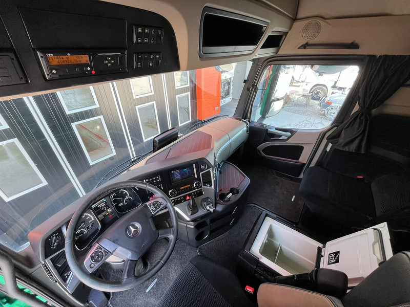 Тягач Mercedes-Benz Actros 2553 6x2 STREAMSPACE / RETARDER / PTO: фото 20