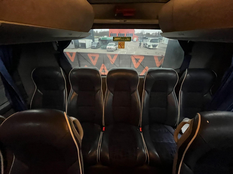 Туристический автобус Volvo B11R 9900 6x2*4 58 SEATS / AC / AUXILIARY HEATING / WC: фото 17 Туристический автобус Volvo B11R 9900 6x2*4 58 SEATS / AC / AUXILIARY HEATING / WC: фото 17