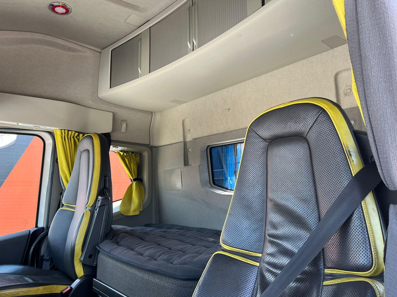 Volvo FH 16 750 6x4 HYDRAULICS лизинг Volvo FH 16 750 6x4 HYDRAULICS: фото 17 Volvo FH 16 750 6x4 HYDRAULICS лизинг Volvo FH 16 750 6x4 HYDRAULICS: фото 17