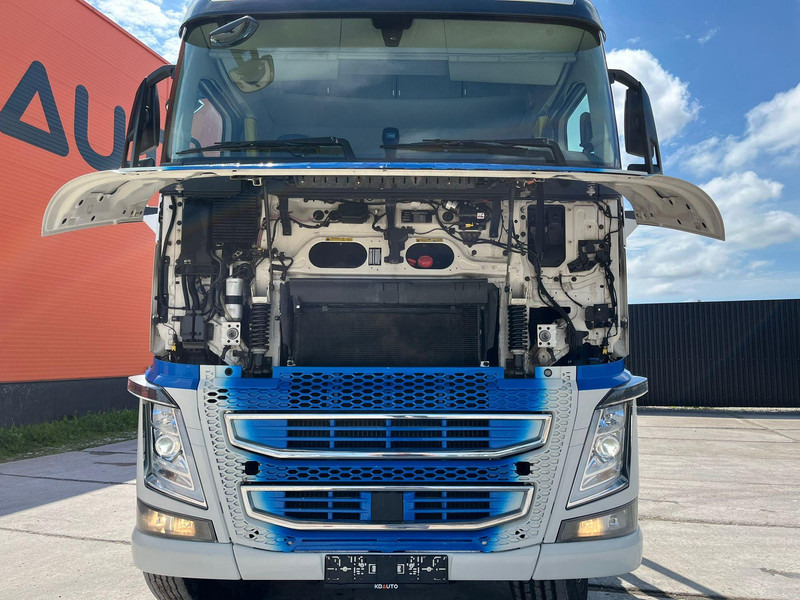 Volvo FH 16 750 6x4 HYDRAULICS лизинг Volvo FH 16 750 6x4 HYDRAULICS: фото 13 Volvo FH 16 750 6x4 HYDRAULICS лизинг Volvo FH 16 750 6x4 HYDRAULICS: фото 13