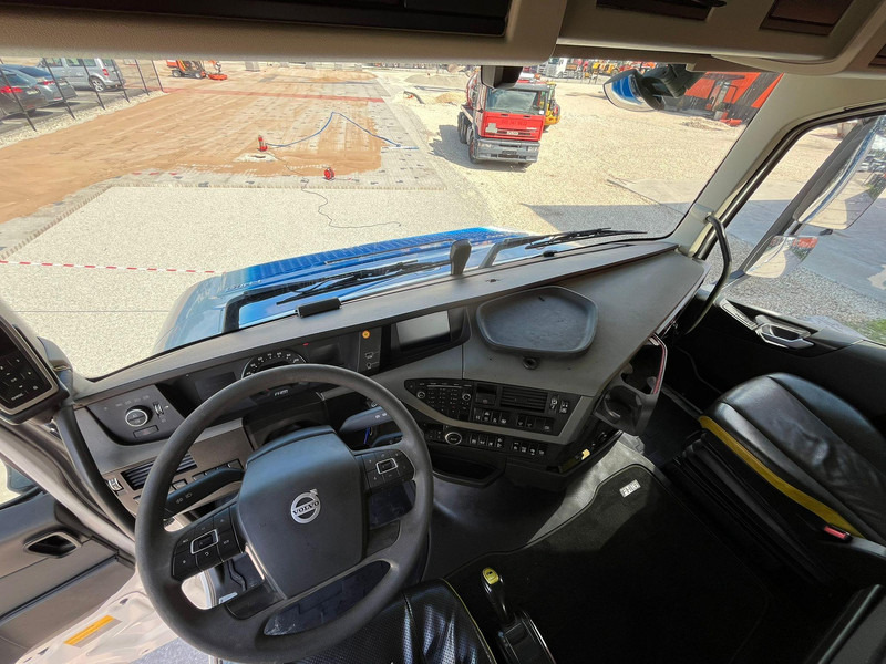 Volvo FH 16 750 6x4 HYDRAULICS лизинг Volvo FH 16 750 6x4 HYDRAULICS: фото 20 Volvo FH 16 750 6x4 HYDRAULICS лизинг Volvo FH 16 750 6x4 HYDRAULICS: фото 20