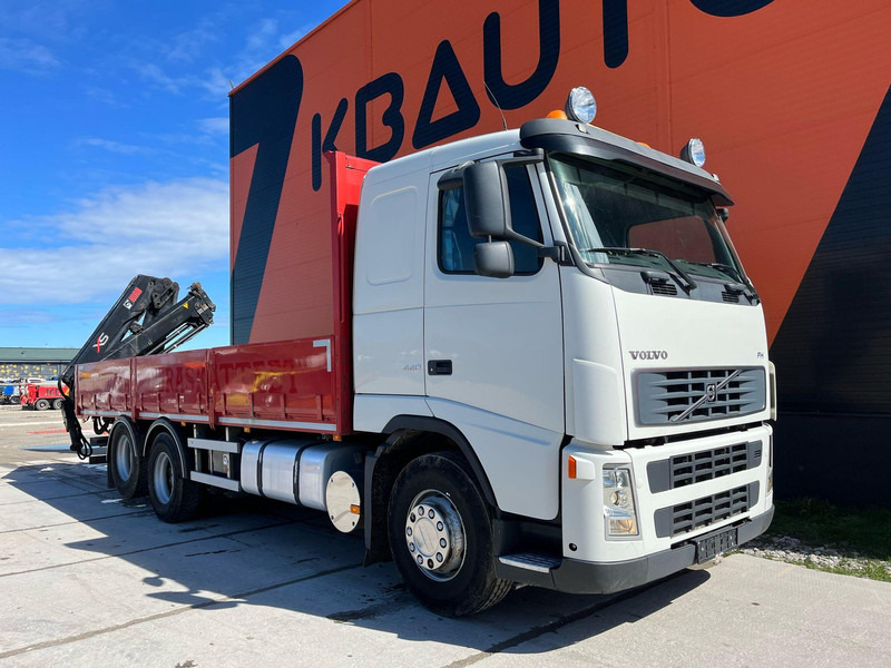 Volvo FH 440 6x2 HIAAB 144E-3 / PLATFORM L=7061 mm - Грузовик бортовой/ Платформа, Автоманипулятор: фото 4 Volvo FH 440 6x2 HIAAB 144E-3 / PLATFORM L=7061 mm - Грузовик бортовой/ Платформа, Автоманипулятор: фото 4