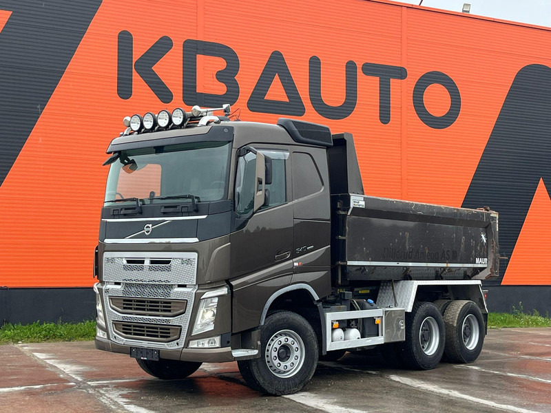 Volvo FH 540 6x4 RETARDER / TANDEM AXLE LIFT / BIG AXLES / BOX L=4487 mm - Самосвал: фото 1 Volvo FH 540 6x4 RETARDER / TANDEM AXLE LIFT / BIG AXLES / BOX L=4487 mm - Самосвал: фото 1