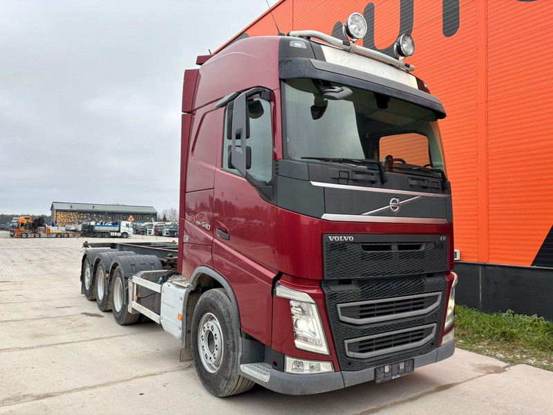 Volvo FH 540 8x4*4 CHASSIS L=6124 mm - Грузовик-шасси: фото 4 Volvo FH 540 8x4*4 CHASSIS L=6124 mm - Грузовик-шасси: фото 4