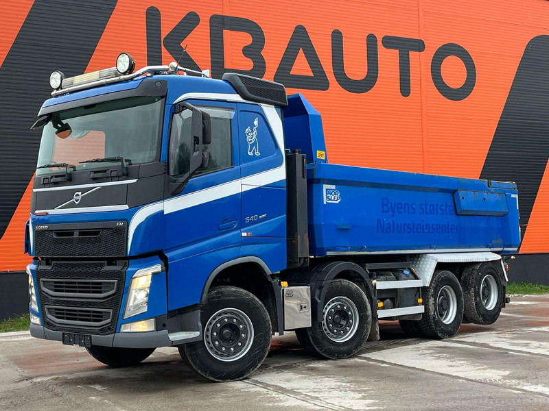 Volvo FH 540 8x4 TANDEM AXLE LIFT / BIG AXLES / BOX L=5652 mm - Самосвал: фото 1 Volvo FH 540 8x4 TANDEM AXLE LIFT / BIG AXLES / BOX L=5652 mm - Самосвал: фото 1