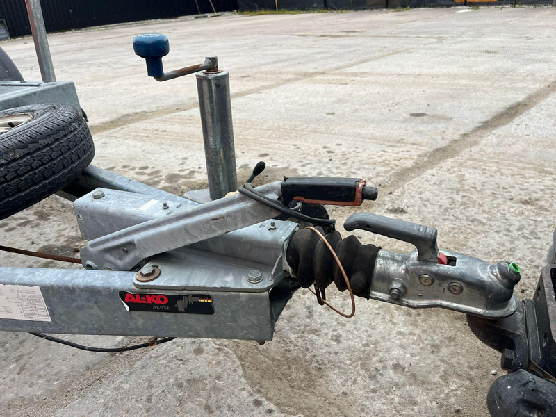 Прицеп бортовой/ Платформа Wiola W2: фото 6