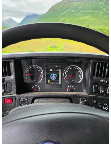 Scania R480 *6x2 *SNOW BLADE *MANUAL - Самосвал: фото 5 Scania R480 *6x2 *SNOW BLADE *MANUAL - Самосвал: фото 5