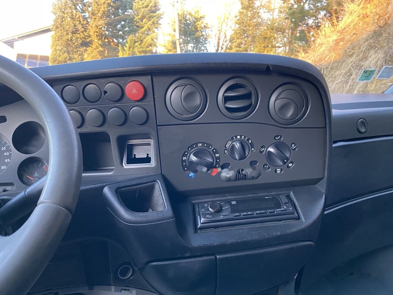 IVECO Daily 35S12 лизинг IVECO Daily 35S12: фото 11 IVECO Daily 35S12 лизинг IVECO Daily 35S12: фото 11