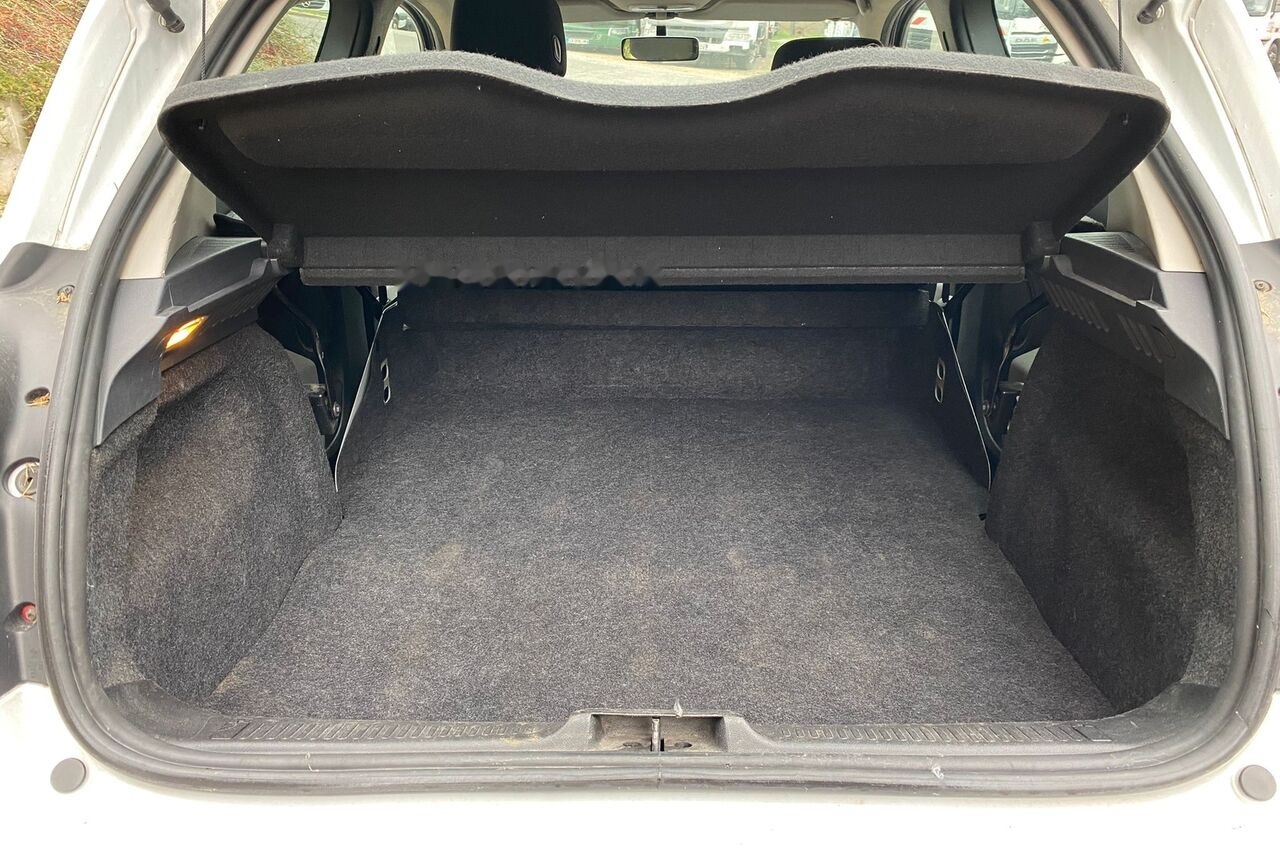 Хэтчбек Renault Clio III: фото 20 Хэтчбек Renault Clio III: фото 20