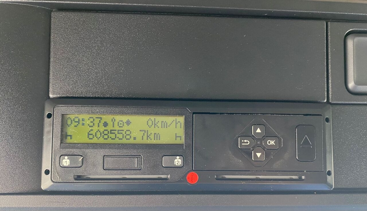 Тягач DAF XF105.510: фото 12