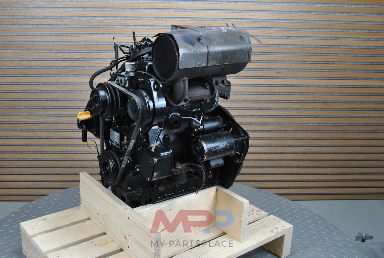YANMAR 3TN75 - Двигатель для Тракторов: фото 3 YANMAR 3TN75 - Двигатель для Тракторов: фото 3