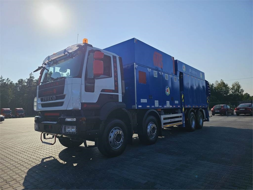 Iveco MTS 4 x TURBINE MTS 4 x TURBINE Saugbagger vacuum - Коммунальная/ Специальная техника: фото 3 Iveco MTS 4 x TURBINE MTS 4 x TURBINE Saugbagger vacuum - Коммунальная/ Специальная техника: фото 3