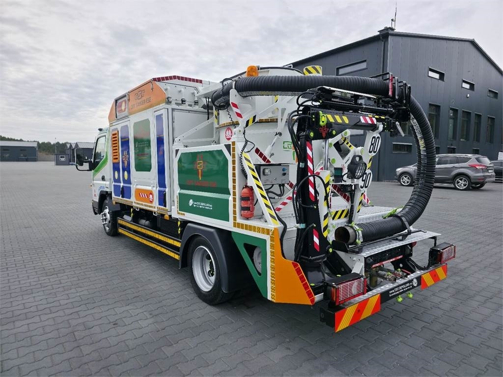 Mitsubishi CANTER RSP odkurzacz koparka ssąca Saugbagger CITY - Коммунальная/ Специальная техника: фото 5 Mitsubishi CANTER RSP odkurzacz koparka ssąca Saugbagger CITY - Коммунальная/ Специальная техника: фото 5