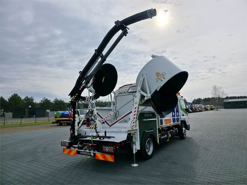 Mitsubishi CANTER RSP odkurzacz koparka ssąca Saugbagger CITY - Коммунальная/ Специальная техника: фото 1 Mitsubishi CANTER RSP odkurzacz koparka ssąca Saugbagger CITY - Коммунальная/ Специальная техника: фото 1