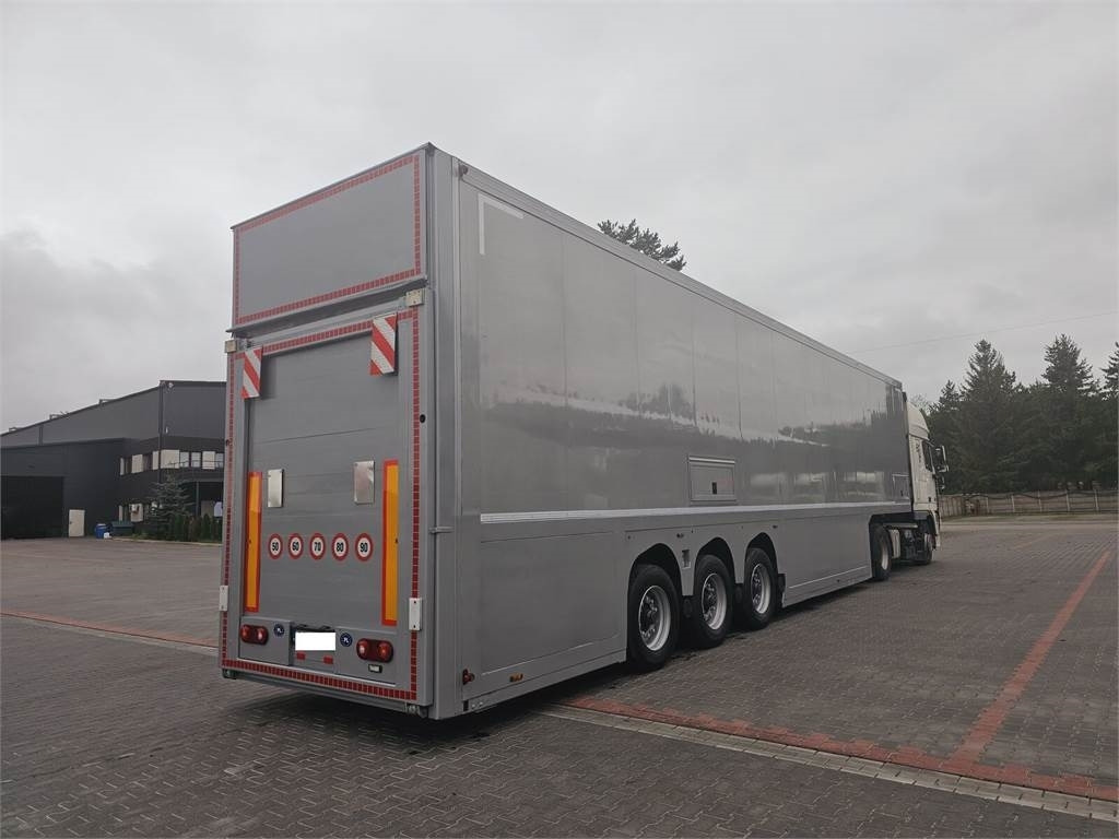 Langendorf DOUBLE LOADING FOR MOTOR COSMETICS Flexliner Inloa - Полуприцеп-рефрижератор: фото 5 Langendorf DOUBLE LOADING FOR MOTOR COSMETICS Flexliner Inloa - Полуприцеп-рефрижератор: фото 5