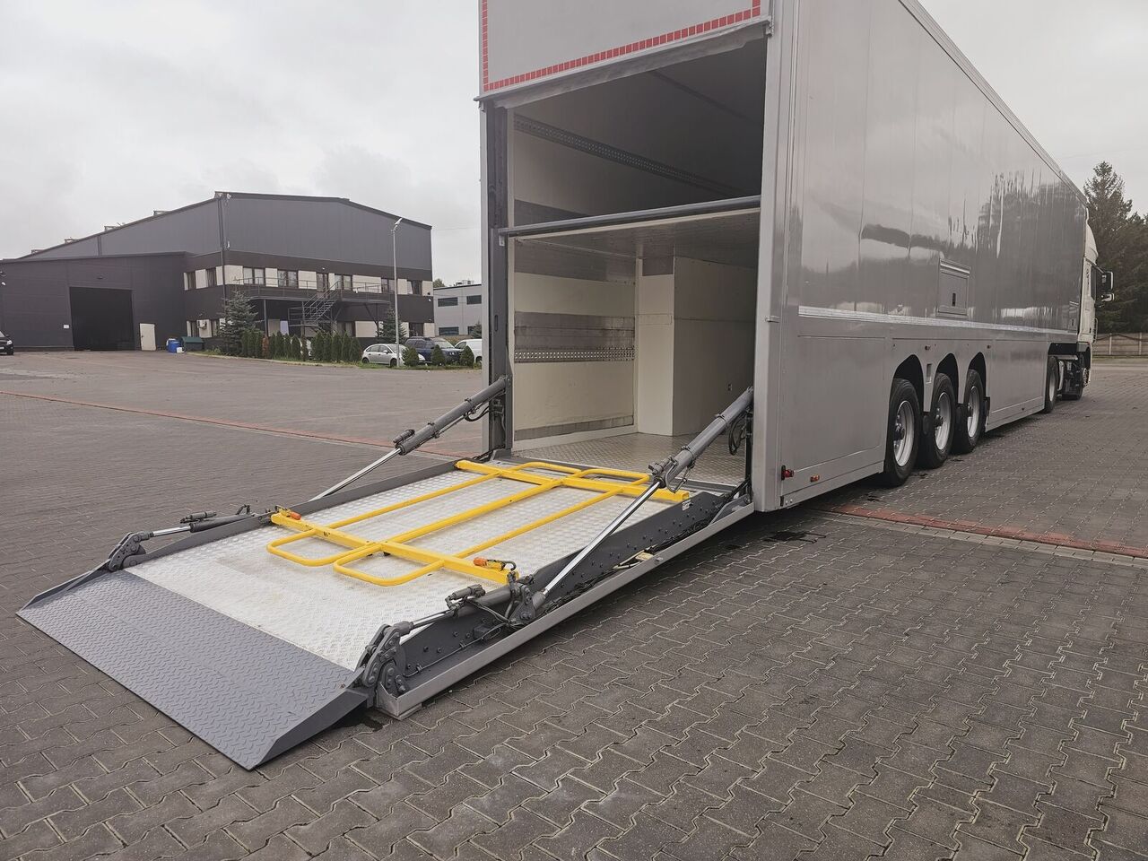 Langendorf DOUBLE LOADING FOR MOTOR COSMETICS Flexliner Inloader лизинг Langendorf DOUBLE LOADING FOR MOTOR COSMETICS Flexliner Inloader: фото 11 Langendorf DOUBLE LOADING FOR MOTOR COSMETICS Flexliner Inloader лизинг Langendorf DOUBLE LOADING FOR MOTOR COSMETICS Flexliner Inloader: фото 11
