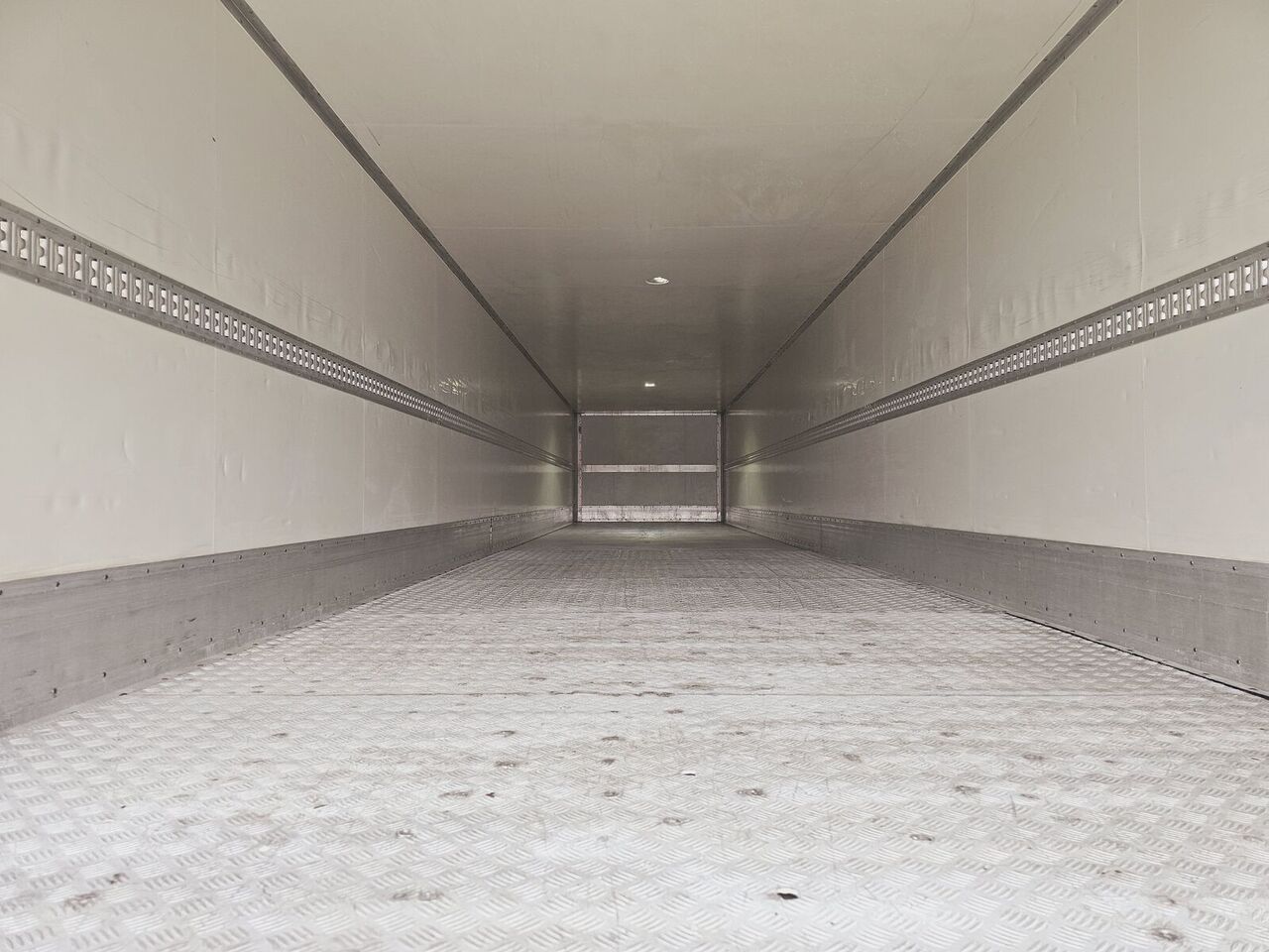 Langendorf DOUBLE LOADING FOR MOTOR COSMETICS Flexliner Inloader лизинг Langendorf DOUBLE LOADING FOR MOTOR COSMETICS Flexliner Inloader: фото 17 Langendorf DOUBLE LOADING FOR MOTOR COSMETICS Flexliner Inloader лизинг Langendorf DOUBLE LOADING FOR MOTOR COSMETICS Flexliner Inloader: фото 17