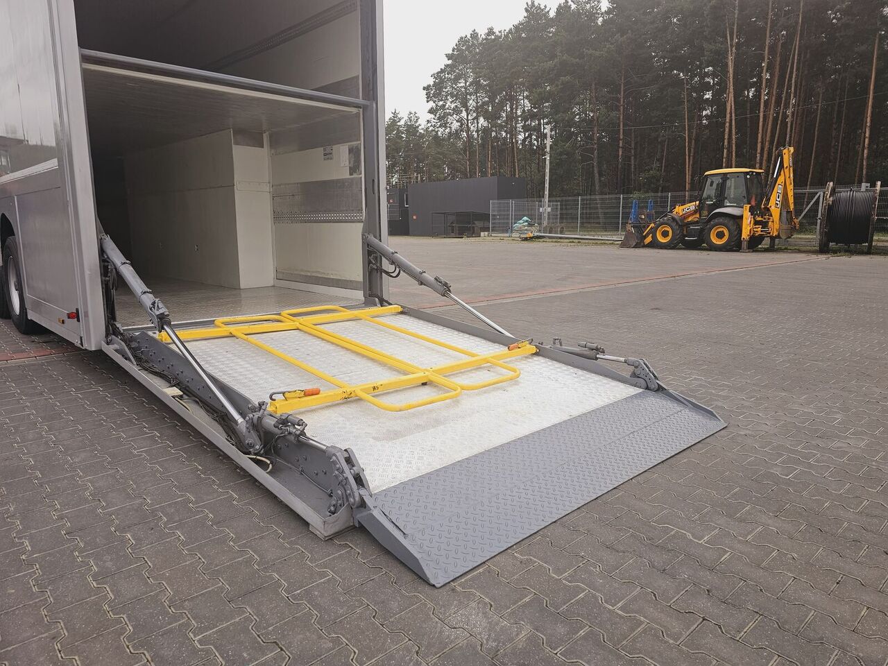 Langendorf DOUBLE LOADING FOR MOTOR COSMETICS Flexliner Inloader лизинг Langendorf DOUBLE LOADING FOR MOTOR COSMETICS Flexliner Inloader: фото 10 Langendorf DOUBLE LOADING FOR MOTOR COSMETICS Flexliner Inloader лизинг Langendorf DOUBLE LOADING FOR MOTOR COSMETICS Flexliner Inloader: фото 10