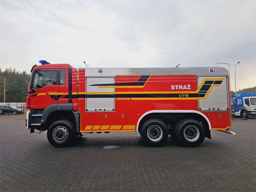 MAN TGS 26.440 6x6 9500 l water + 950 foam Stolarczyk - Пожарная машина: фото 2 MAN TGS 26.440 6x6 9500 l water + 950 foam Stolarczyk - Пожарная машина: фото 2