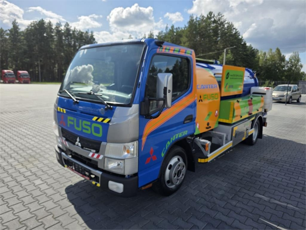 Mitsubishi ROM SMART COMBI WUKO HOT WATER FOR CLEANING SEWAGE - Ассенизатор: фото 3 Mitsubishi ROM SMART COMBI WUKO HOT WATER FOR CLEANING SEWAGE - Ассенизатор: фото 3