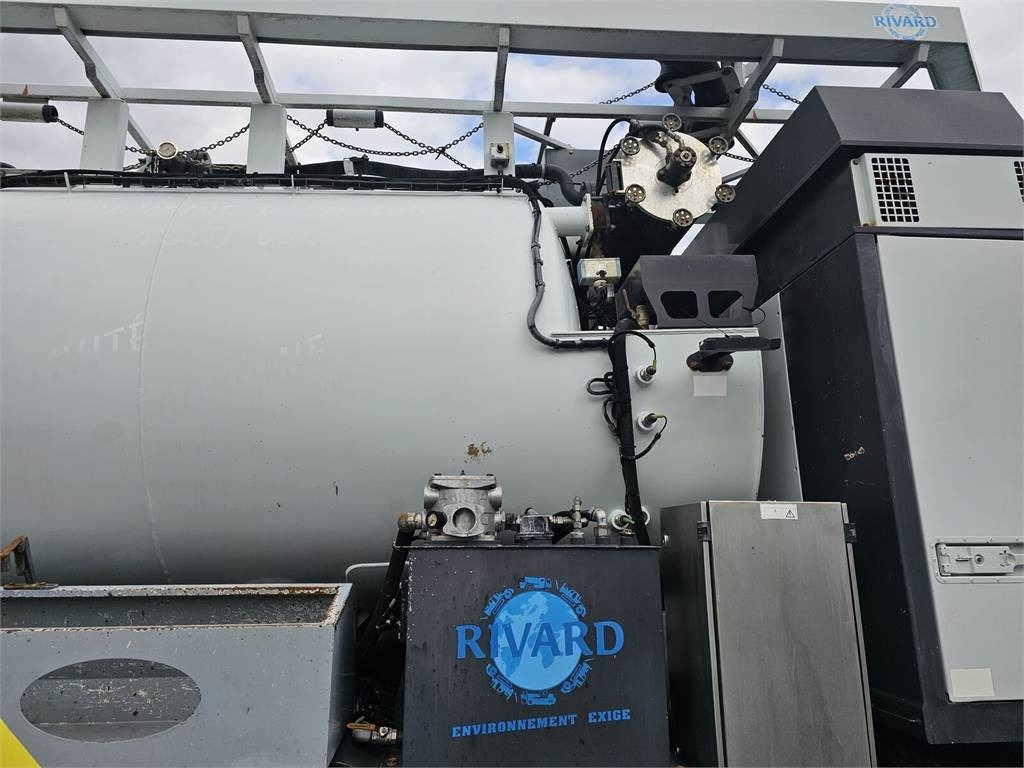 Ассенизатор Renault 6x4 WUKO RIVARD RECYTLING for collecting liquid wa: фото 21