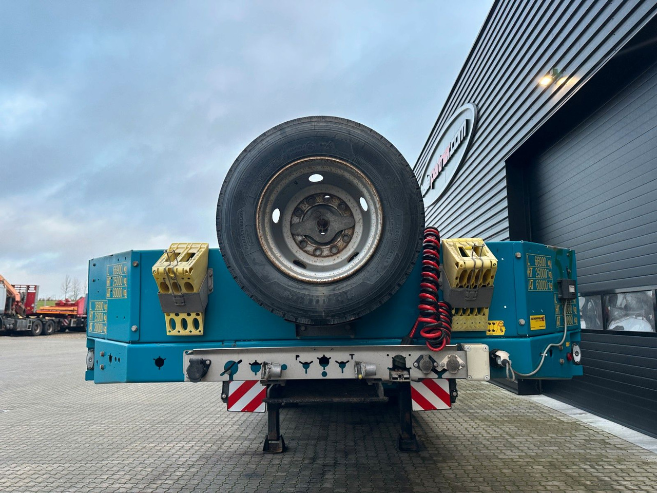 Faymonville 5 achs tieflader / Hydr. Verbreiterung HAUM-V - Низкорамный полуприцеп: фото 4 Faymonville 5 achs tieflader / Hydr. Verbreiterung HAUM-V - Низкорамный полуприцеп: фото 4