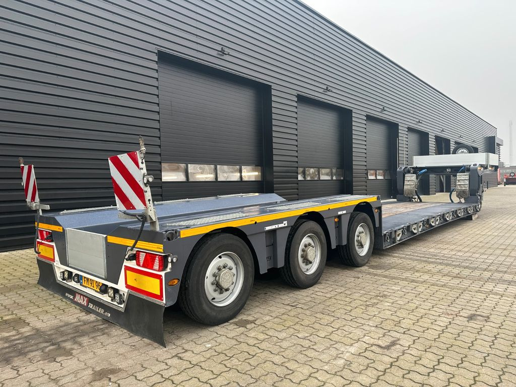 Faymonville Maxtrailer 3 achs. tiefbett / Pendelachsen Faymonville Maxtrailer 3 achs. tiefbett / Pendelachsen - Низкорамный полуприцеп: фото 2 Faymonville Maxtrailer 3 achs. tiefbett / Pendelachsen Faymonville Maxtrailer 3 achs. tiefbett / Pendelachsen - Низкорамный полуприцеп: фото 2