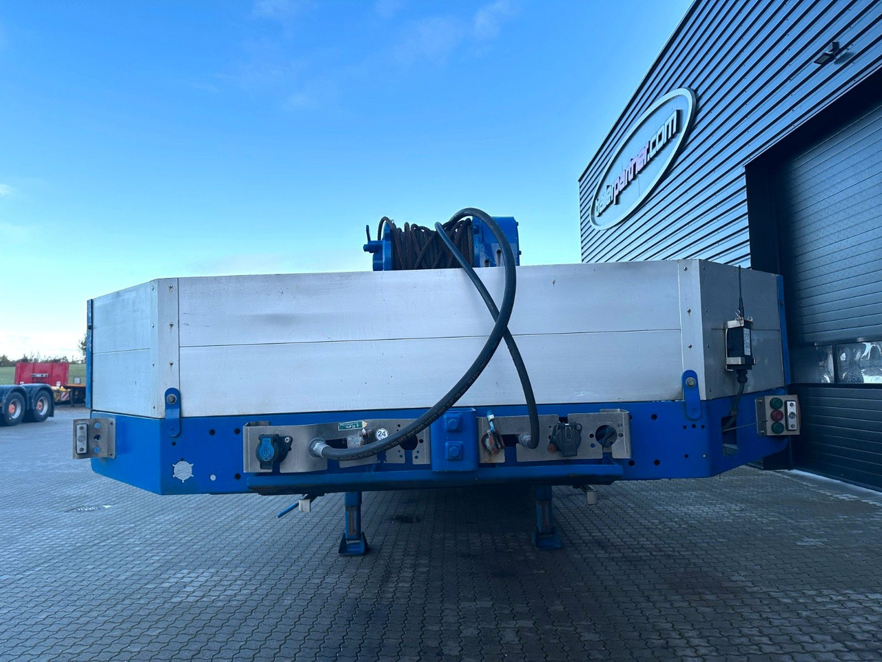 Goldhofer 4 achs tieflader / rampen / 4 x zwangsgelenkt - Низкорамный полуприцеп: фото 5 Goldhofer 4 achs tieflader / rampen / 4 x zwangsgelenkt - Низкорамный полуприцеп: фото 5