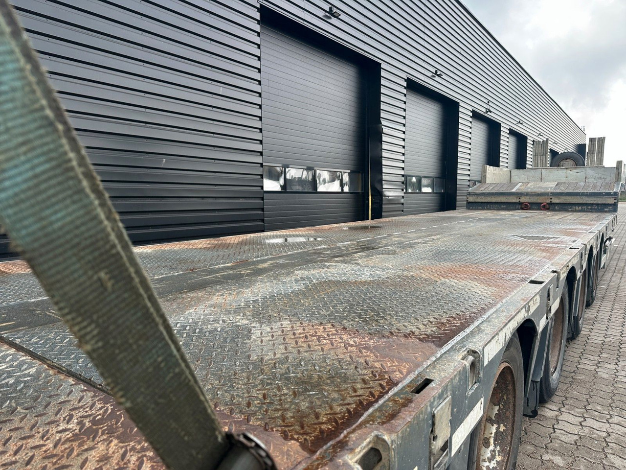 Nooteboom 4 achs Tieflader / Rampen / Ausziehbar - Низкорамный полуприцеп: фото 3 Nooteboom 4 achs Tieflader / Rampen / Ausziehbar - Низкорамный полуприцеп: фото 3