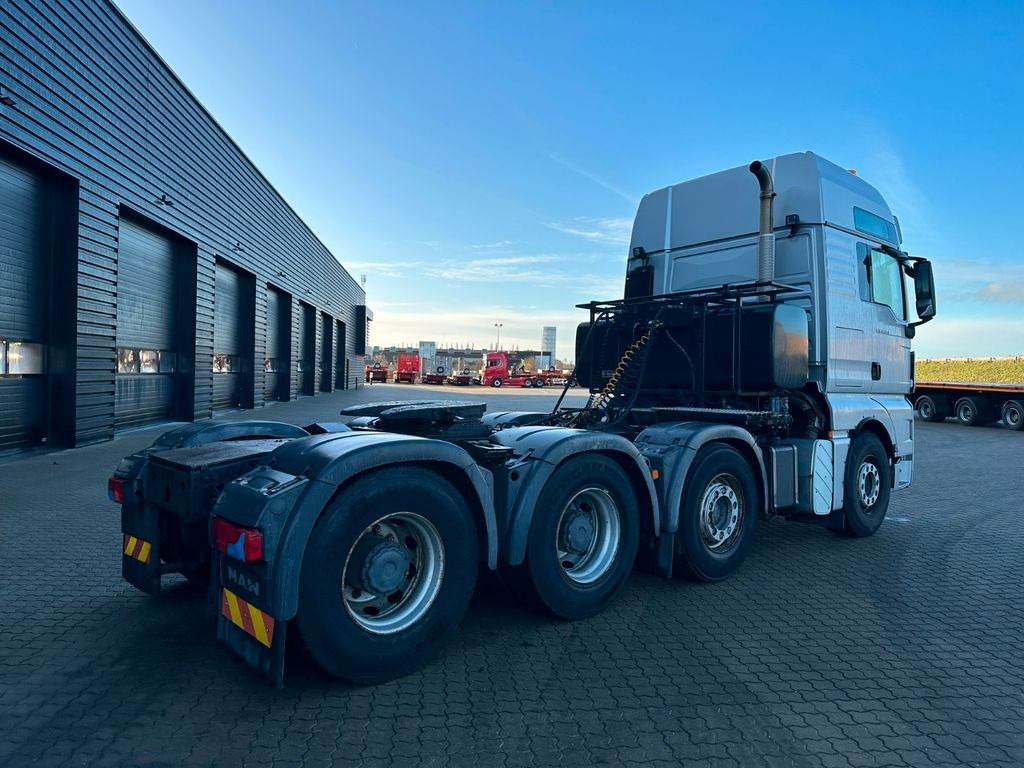 MAN TGX 41.540 8x4 - Тягач: фото 3 MAN TGX 41.540 8x4 - Тягач: фото 3