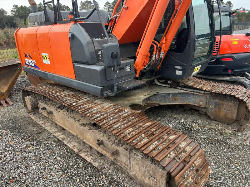 Hitachi ZX210LC 6 - Гусеничный экскаватор: фото 3 Hitachi ZX210LC 6 - Гусеничный экскаватор: фото 3