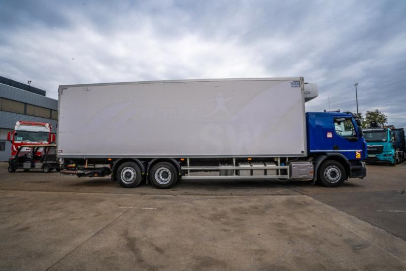 Renault D WIDE 380 DXI D WIDE 380 DXI - Рефрижератор: фото 2 Renault D WIDE 380 DXI D WIDE 380 DXI - Рефрижератор: фото 2