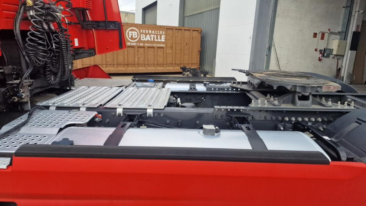 Renault T-Series 480 (Location / Rent) - Тягач: фото 3 Renault T-Series 480 (Location / Rent) - Тягач: фото 3
