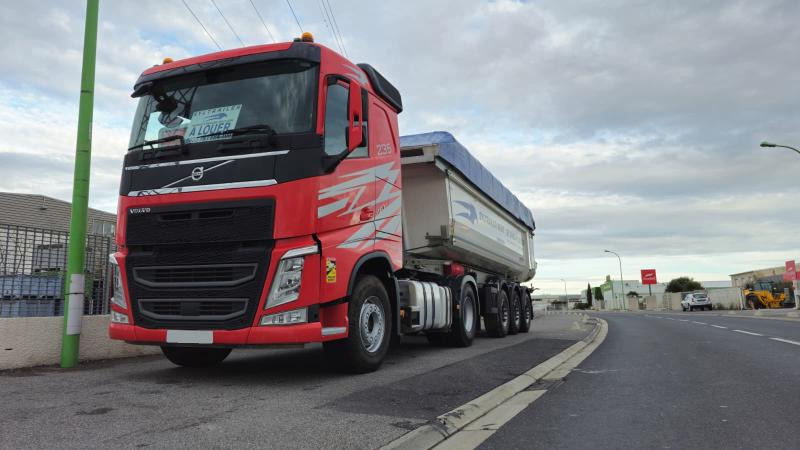 Volvo FH 460 + SCHMITZ CARGOBULL SKI24 (LOCATION / RENT) - Тягач, Самосвальный полуприцеп: фото 2 Volvo FH 460 + SCHMITZ CARGOBULL SKI24 (LOCATION / RENT) - Тягач, Самосвальный полуприцеп: фото 2