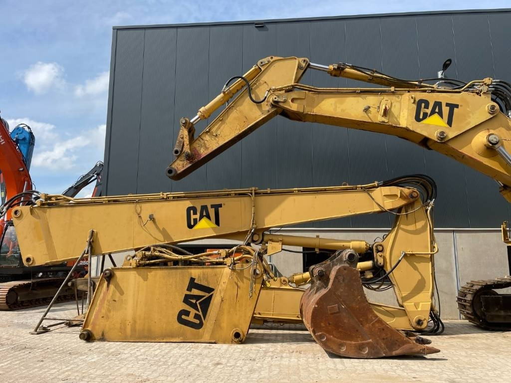 Экскаватор для демонтажных работ CAT 350L UHD -- 31.5 mtr -- Demolition: фото 7 Экскаватор для демонтажных работ CAT 350L UHD -- 31.5 mtr -- Demolition: фото 7