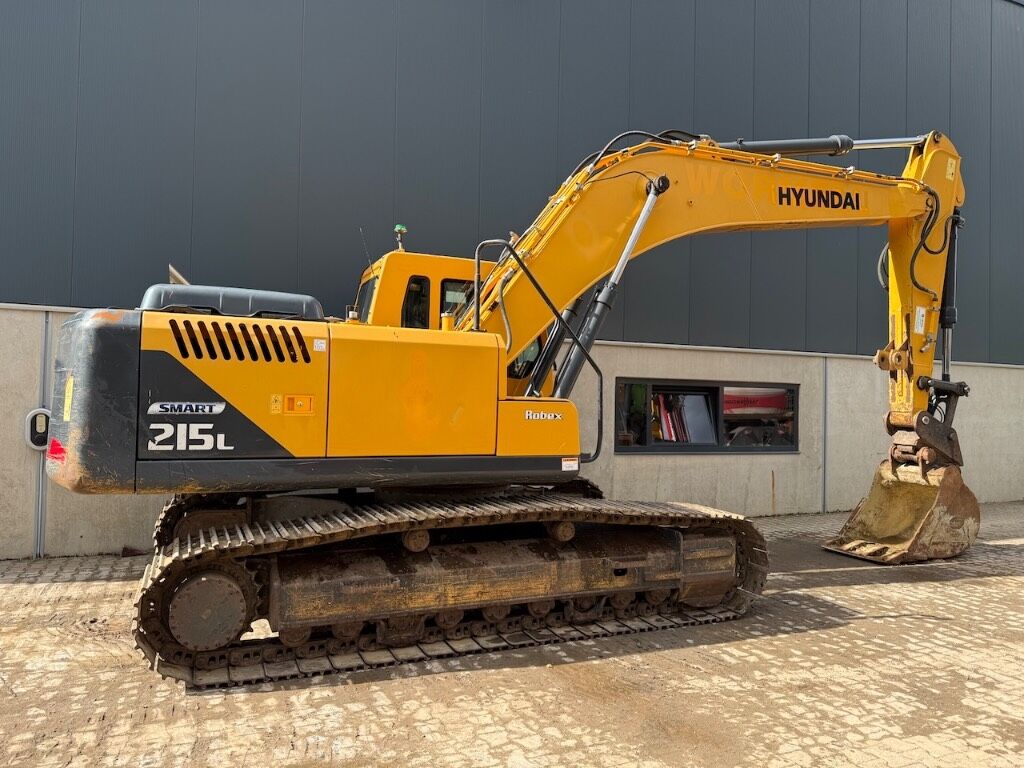Hyundai R215L - R215 - 210 - Гусеничный экскаватор: фото 3 Hyundai R215L - R215 - 210 - Гусеничный экскаватор: фото 3
