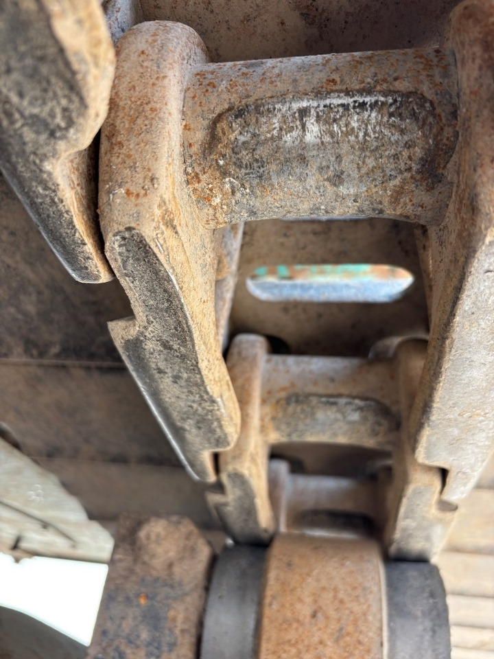 Гусеничный экскаватор Kobelco SK 210 LC-9 - SK210 - SK 210: фото 35