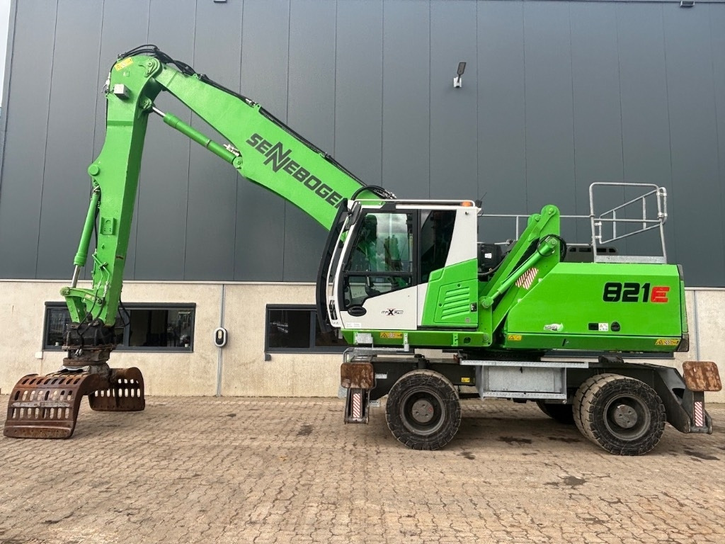 Sennebogen 821 M - 821 E - 821 ME - Перегружатель: фото 5 Sennebogen 821 M - 821 E - 821 ME - Перегружатель: фото 5