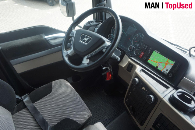 Грузовик с закрытым кузовом MAN TGL 12.220 4X2 BL / Koffer LBW: фото 12