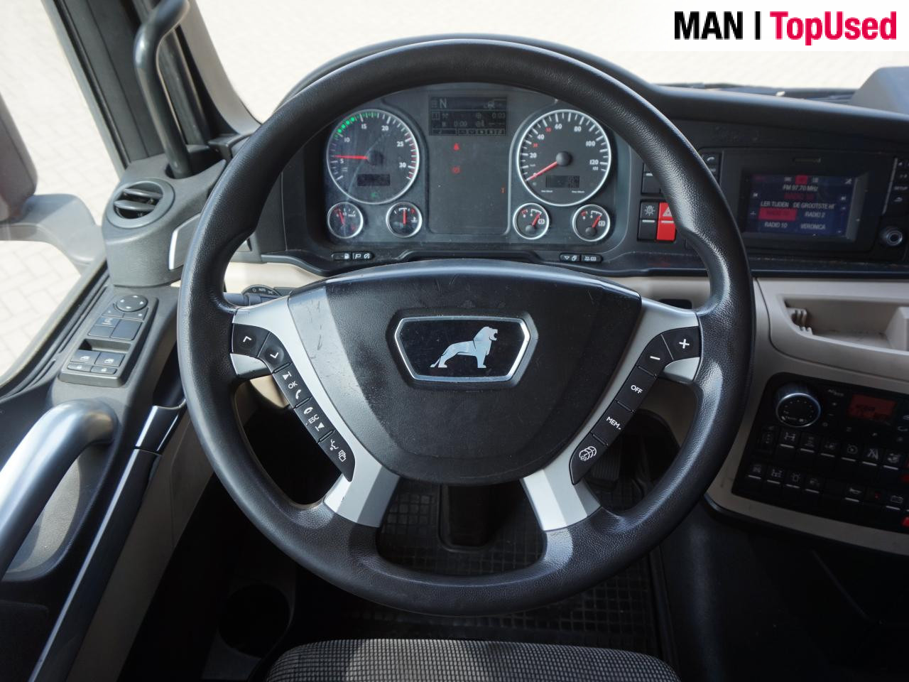 MAN TGX 18.420 4X2 BLS / PTO / ADR EXIII / EURO 6 - Тягач: фото 2 MAN TGX 18.420 4X2 BLS / PTO / ADR EXIII / EURO 6 - Тягач: фото 2