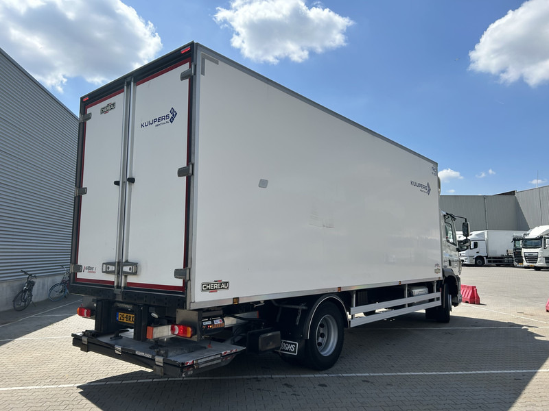 DAF CF 260 FA / Carrier Koeler - 30 gr / Chereau Frigobox / Laadklep 2000 kg - Рефрижератор: фото 2 DAF CF 260 FA / Carrier Koeler - 30 gr / Chereau Frigobox / Laadklep 2000 kg - Рефрижератор: фото 2