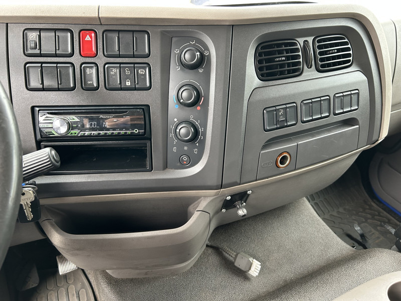 DAF LF 210 FA / 12 Ton / 454 dkm / Pritsch-Plane / LBW / APK TUV 11-25 - Тентованный грузовик: фото 5 DAF LF 210 FA / 12 Ton / 454 dkm / Pritsch-Plane / LBW / APK TUV 11-25 - Тентованный грузовик: фото 5