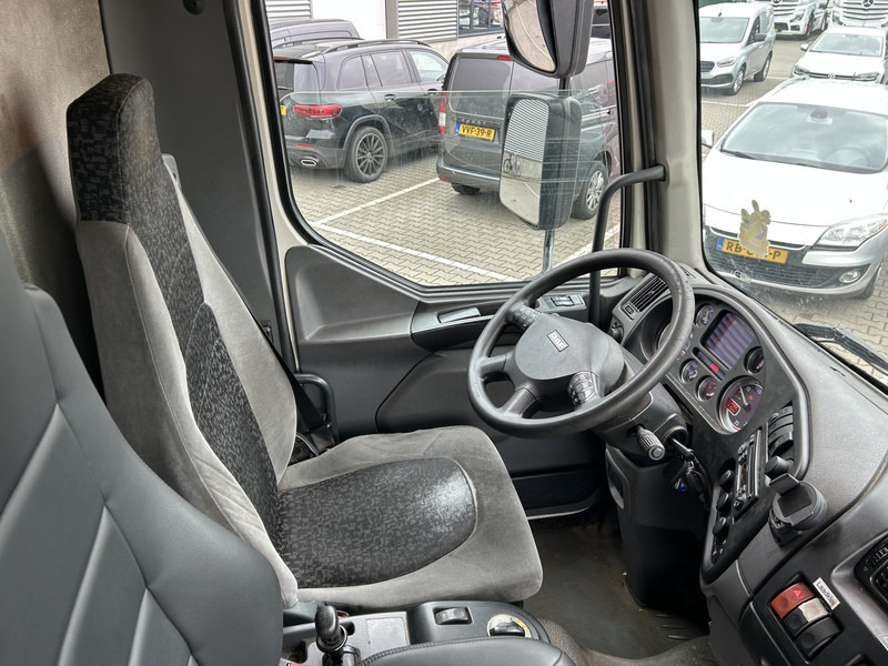 DAF LF55 220 Euro 4 / 12 Ton / 673 dkm / Box / Loadlift / APK TUV 01-26 - Грузовик с закрытым кузовом: фото 3 DAF LF55 220 Euro 4 / 12 Ton / 673 dkm / Box / Loadlift / APK TUV 01-26 - Грузовик с закрытым кузовом: фото 3