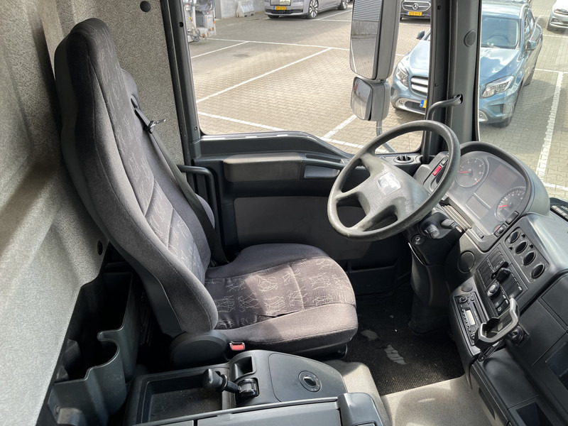 MAN TGL 12.180 Euro 4 / 12 Ton / 781 dkm / Canvas Box / APK TUV 10-25 / Oil Leakage - Грузовик с закрытым кузовом: фото 3 MAN TGL 12.180 Euro 4 / 12 Ton / 781 dkm / Canvas Box / APK TUV 10-25 / Oil Leakage - Грузовик с закрытым кузовом: фото 3