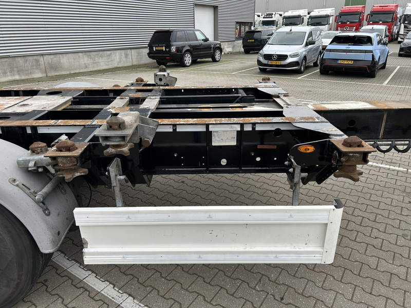 Renders Euro 800 / Container 20 - 30 - 40 - 45 ft / Drum / APK TUV 09-26 - Полуприцеп-контейнеровоз/ Сменный кузов: фото 4 Renders Euro 800 / Container 20 - 30 - 40 - 45 ft / Drum / APK TUV 09-26 - Полуприцеп-контейнеровоз/ Сменный кузов: фото 4